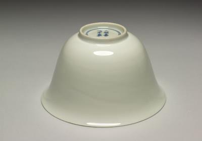 图片[2]-White bowl in the shape of a bell, Ming dynasty, Jiajing reign (1522-1566)-China Archive